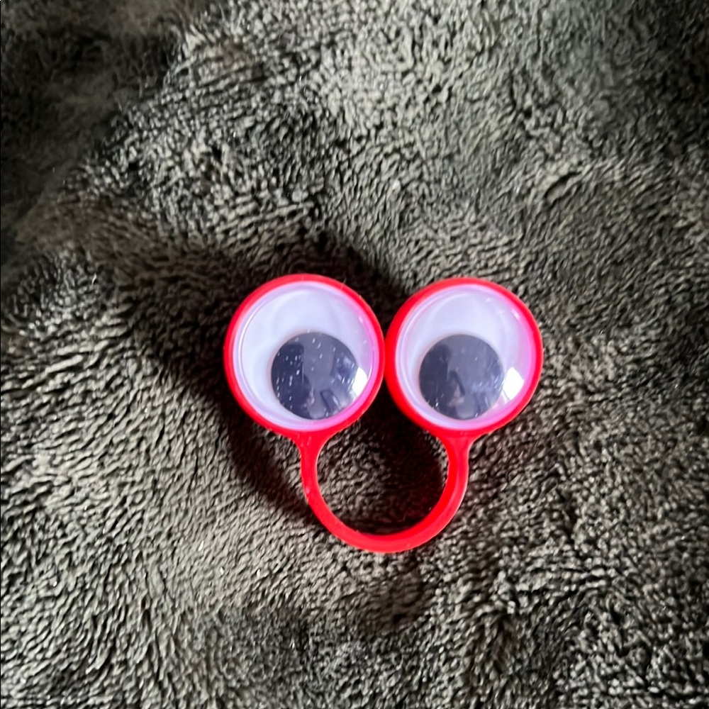 Red Googly Eye Ring